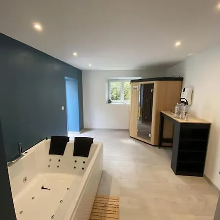 Detente Et Spa Pour Se Ressourcer Bullion Exterior foto